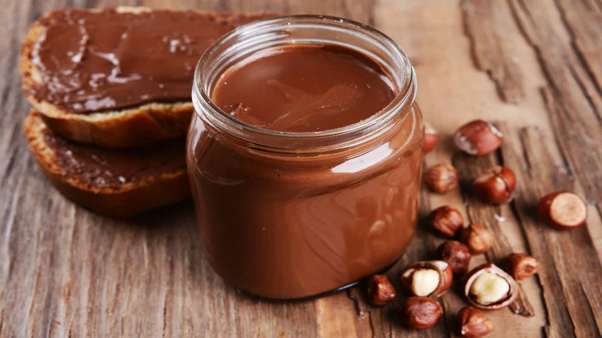 Evde nutella yapın: çocuklar buna bayılıyor! Kahvaltılık Çikolata Nasıl Yapılır?